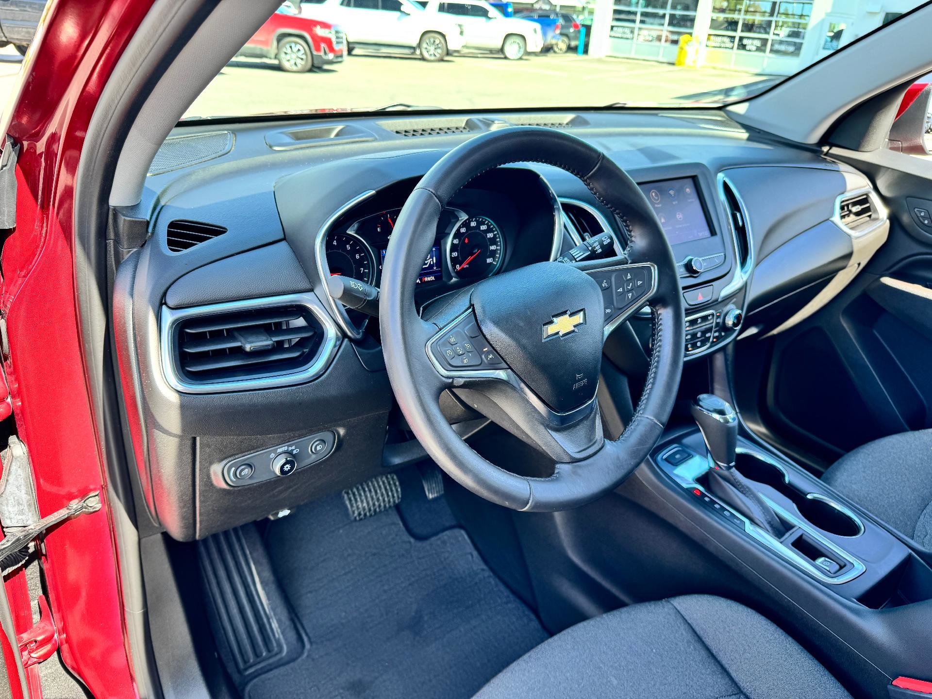 Used 2021 Chevrolet Equinox LT image 9