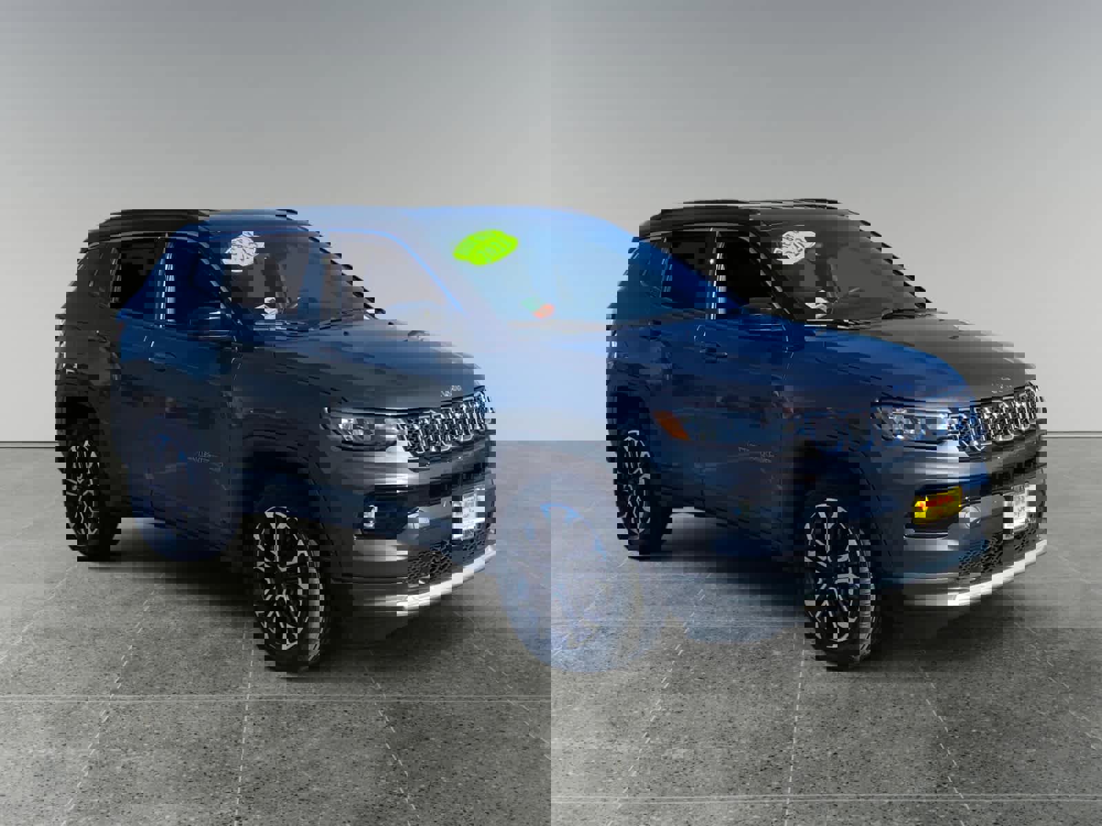 Used 2023 Jeep Compass Limited image 7