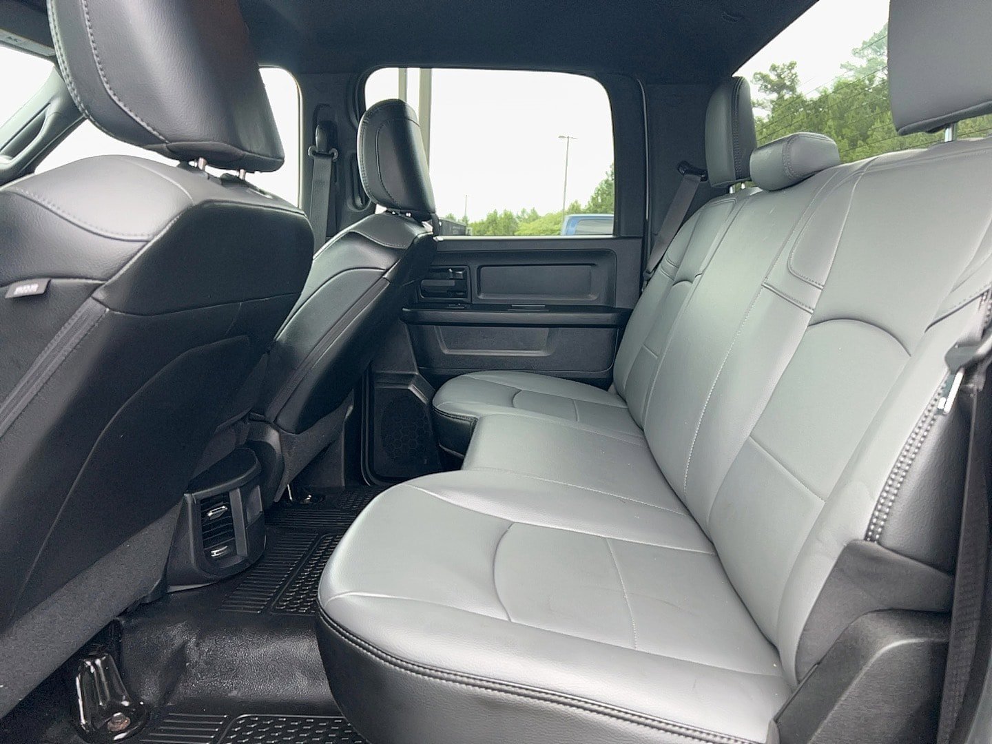 Used 2024 RAM 3500 Tradesman AWD/4WD image 28