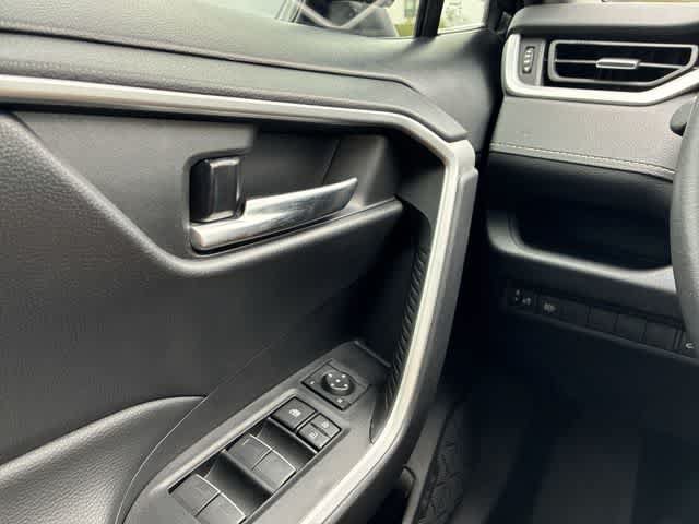 Used 2023 Toyota RAV4 XLE Premium FWD image 41