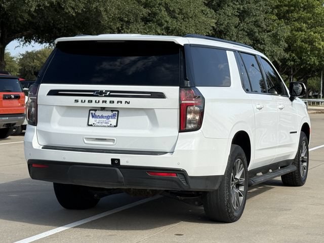 Used 2024 Chevrolet Suburban Z71 w/ Luxury Package AWD/4WD image 4