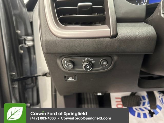 Used 2023 GMC Terrain AT4 image 30