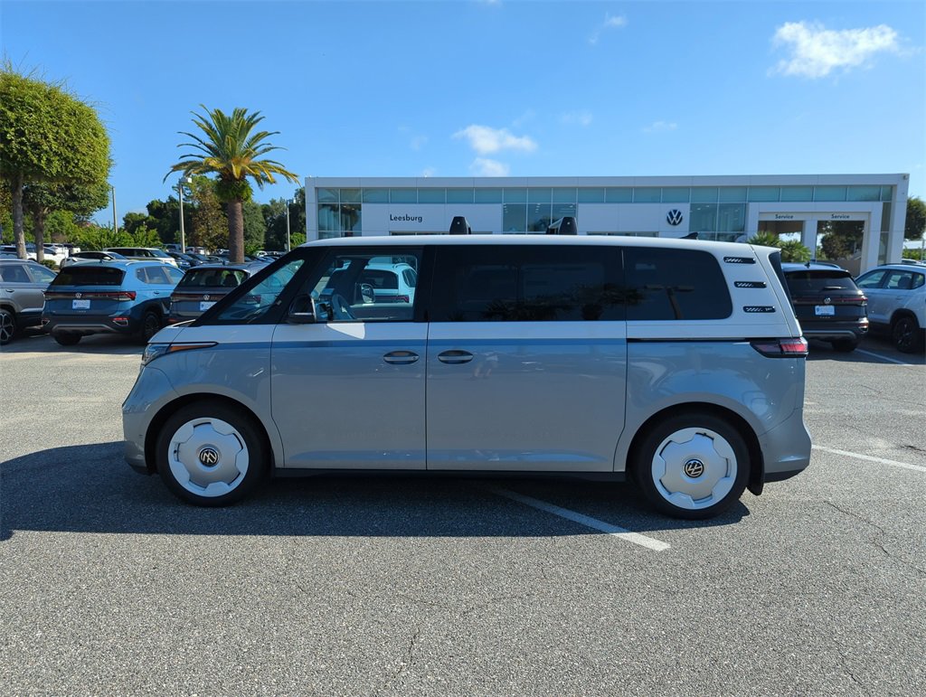 New 2025 Volkswagen ID. Buzz 1st Edition image 9