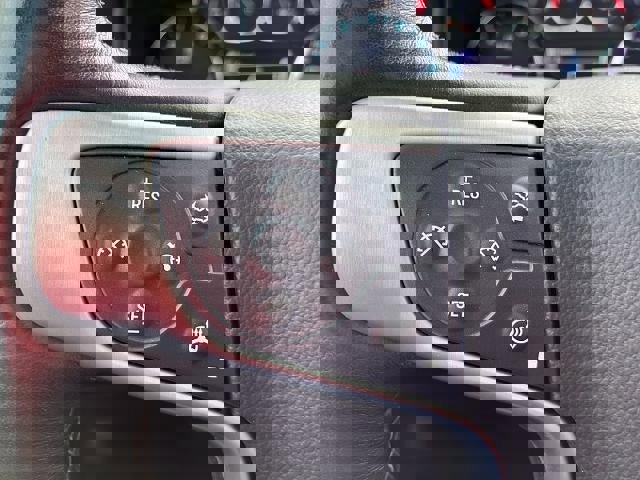 Used 2018 GMC Sierra 2500 SLT image 35