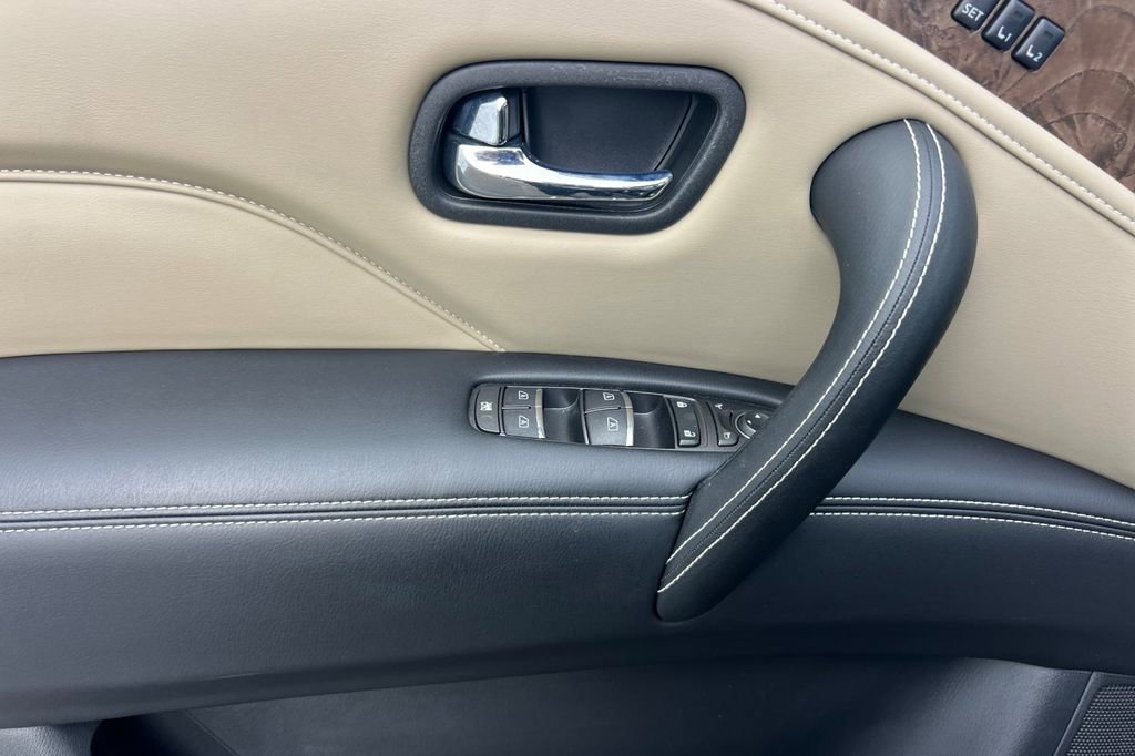 Certified 2023 INFINITI QX80 Premium Select w/ Cargo Package image 10