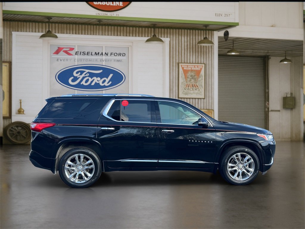 Used 2021 Chevrolet Traverse High Country image 7