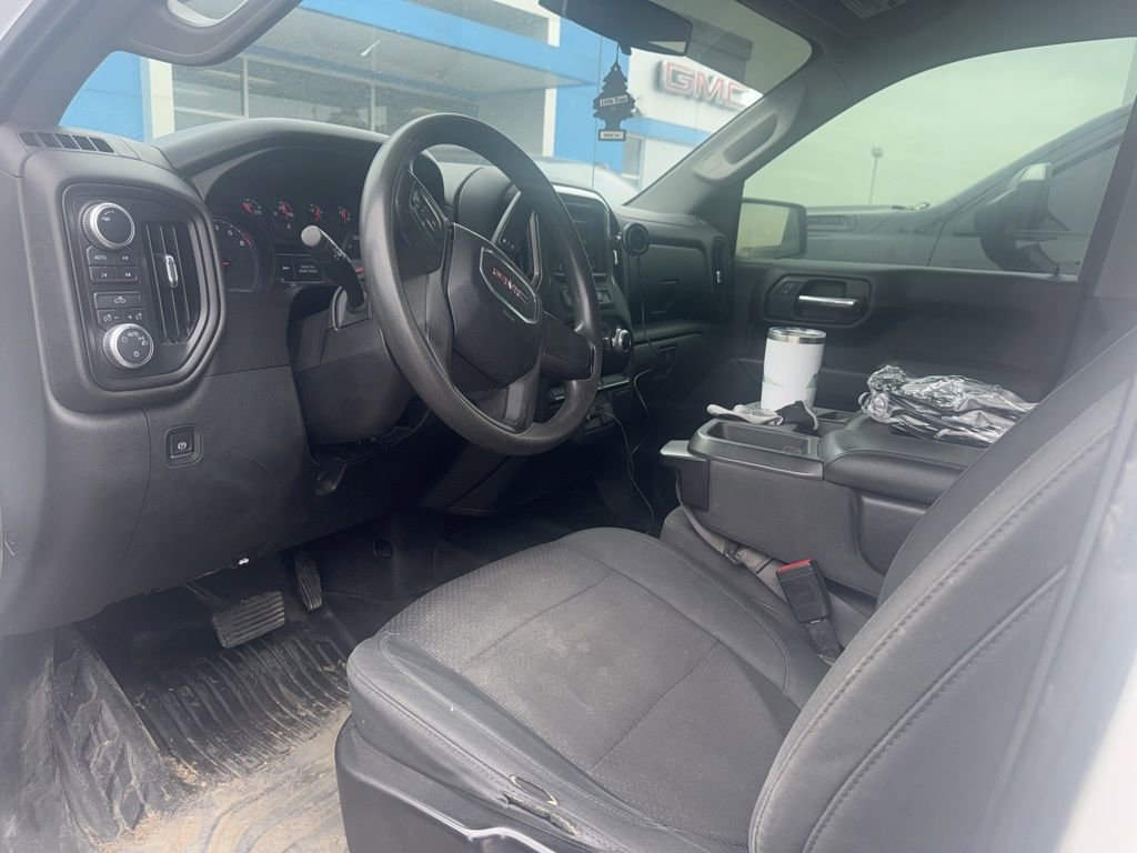 Used 2019 GMC Sierra 1500 4x4 Crew Cab w/ Convenience Package image 2