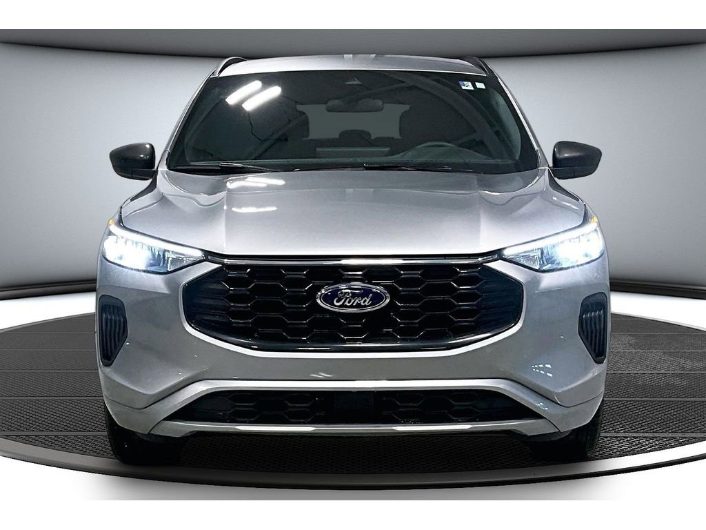 Used 2023 Ford Escape ST-Line w/ Tech Pack #1 image 4