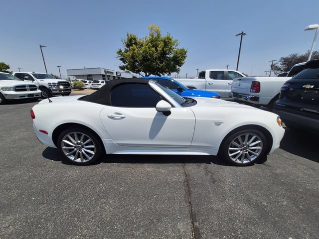 Used 2017 FIAT 124 Spider Lusso RWD image 7