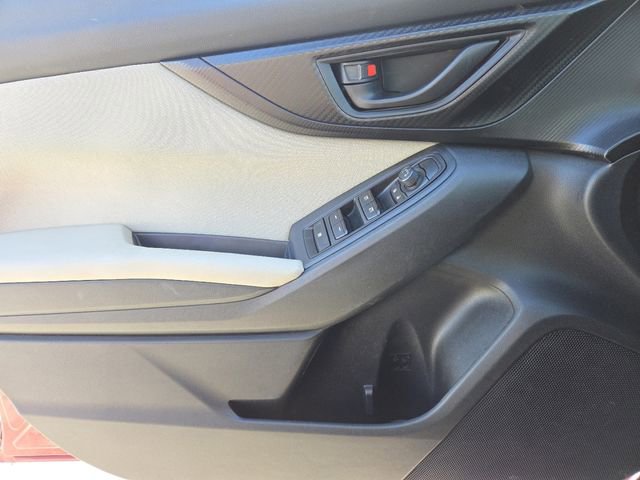 Used 2017 Subaru Impreza 2.0i Premium image 30