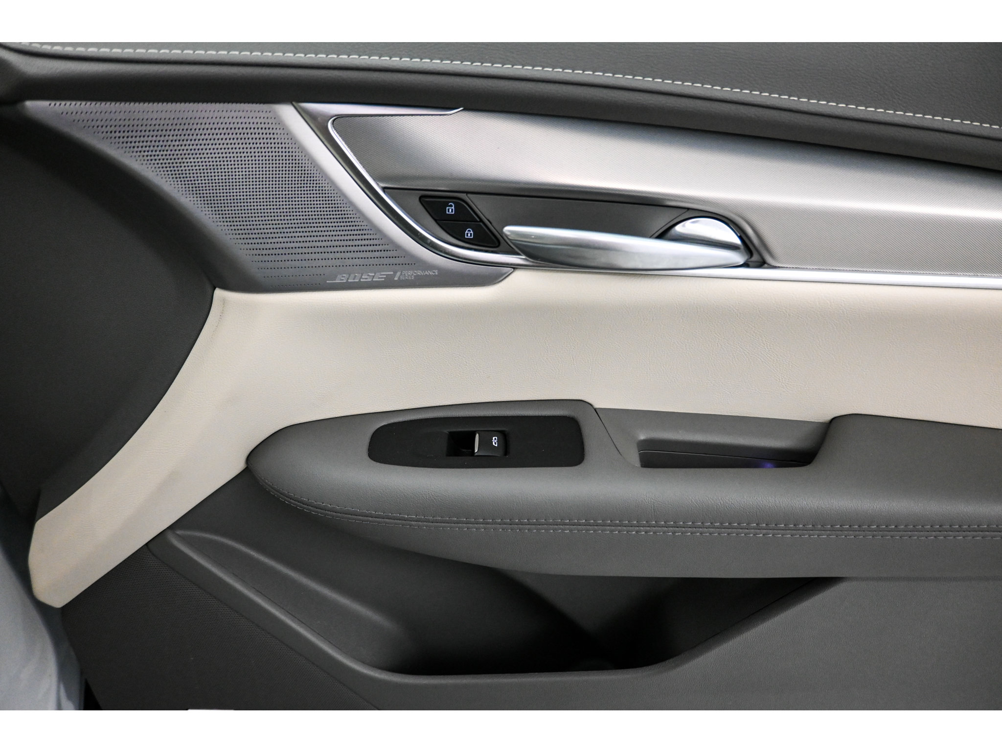 Used 2024 Cadillac XT5 Premium Luxury AWD/4WD image 18