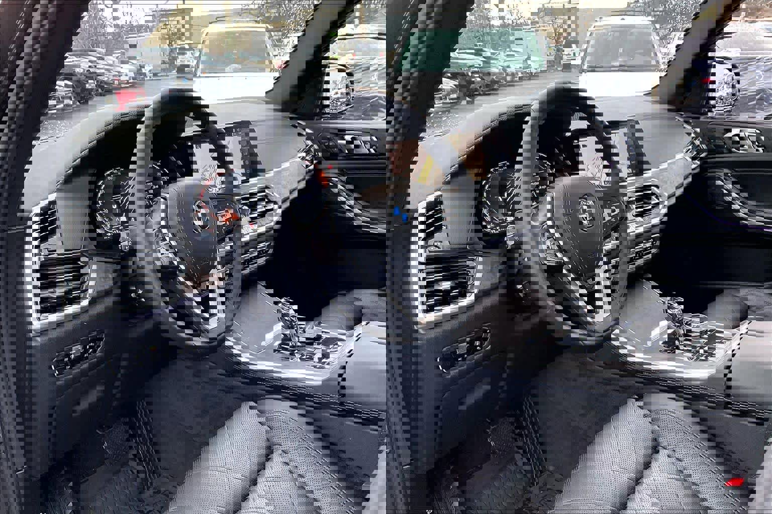 Used 2023 BMW X5 xDrive40i w/ Luxury Seating Package image 18