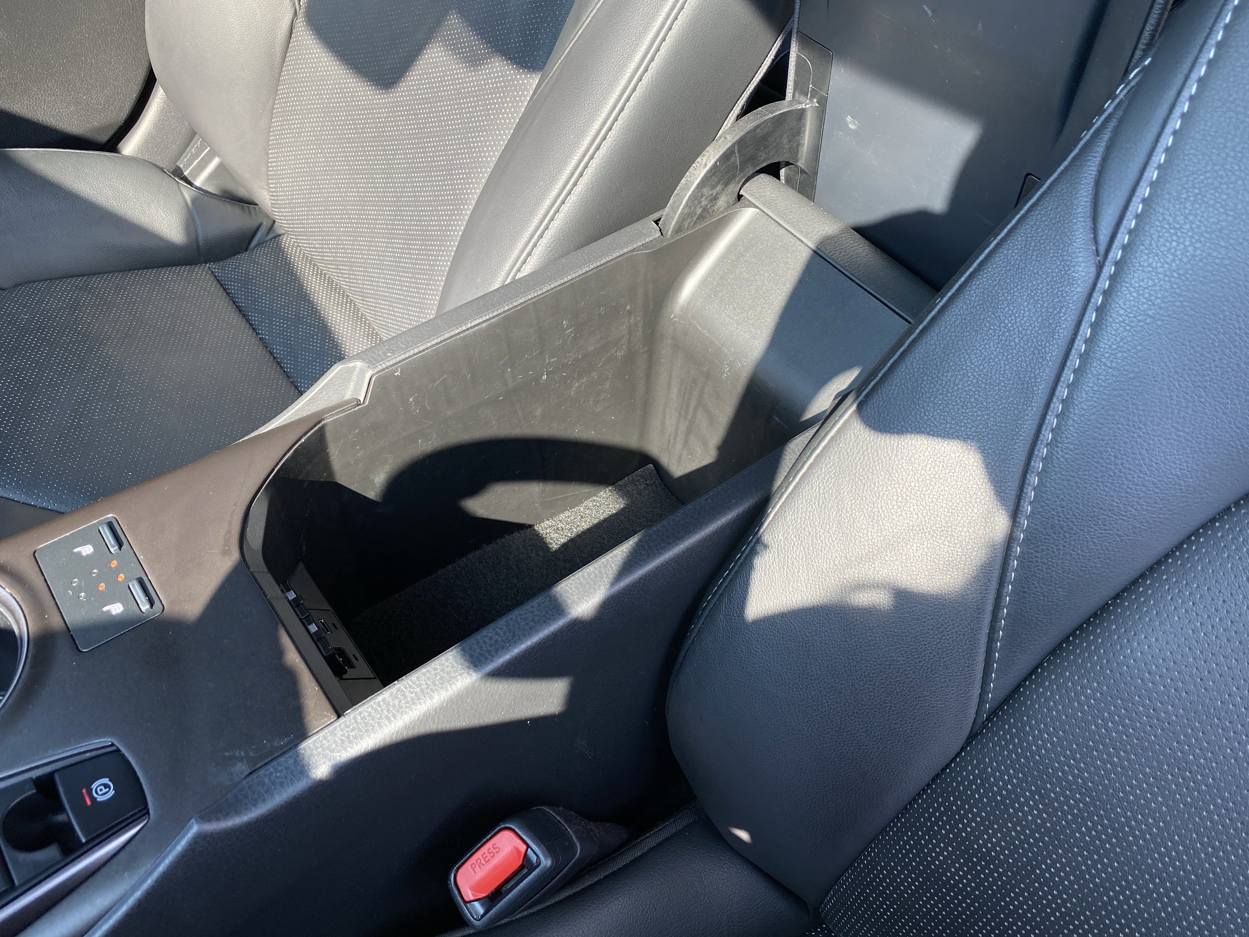 Used 2024 Toyota Camry XSE image 34