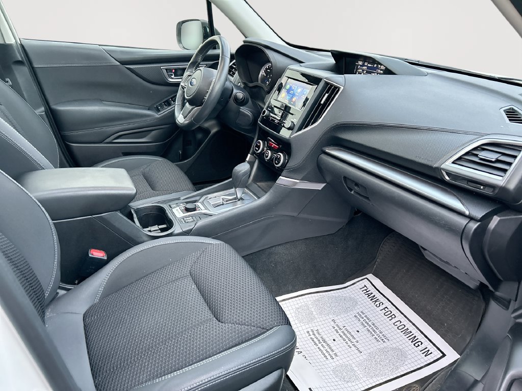 Used 2023 Subaru Forester Premium AWD/4WD image 31