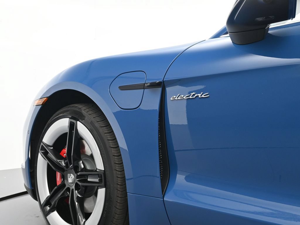 New 2026 Porsche Taycan 4S AWD/4WD image 26