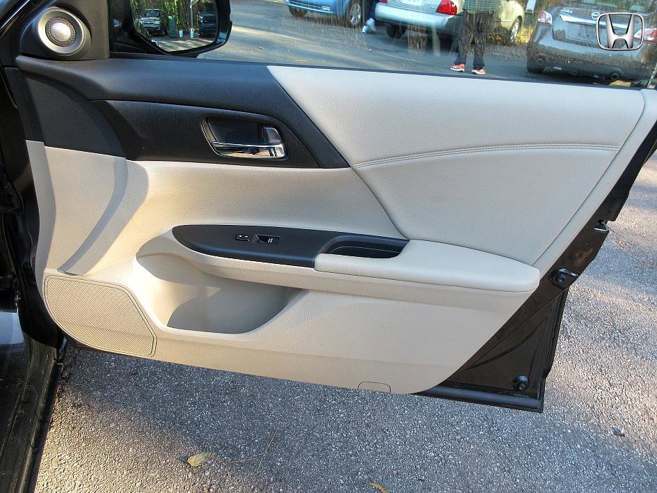 Used 2014 Honda Accord EX-L image 19