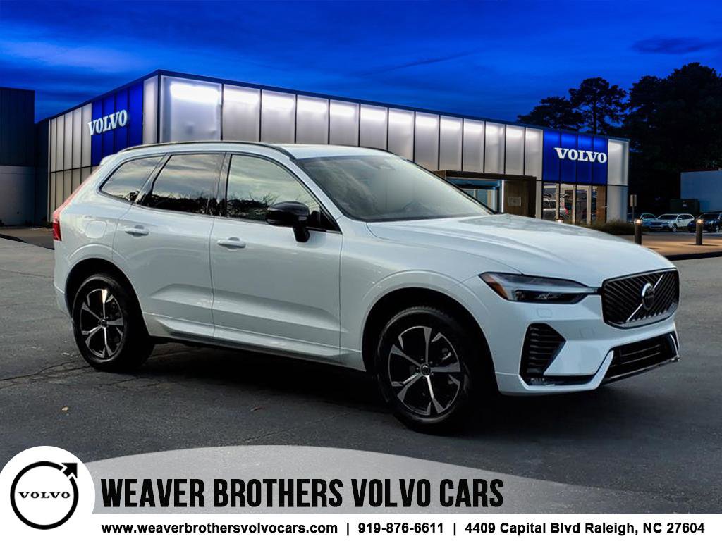 New 2026 Volvo XC60 B5 Core w/ Climate Package