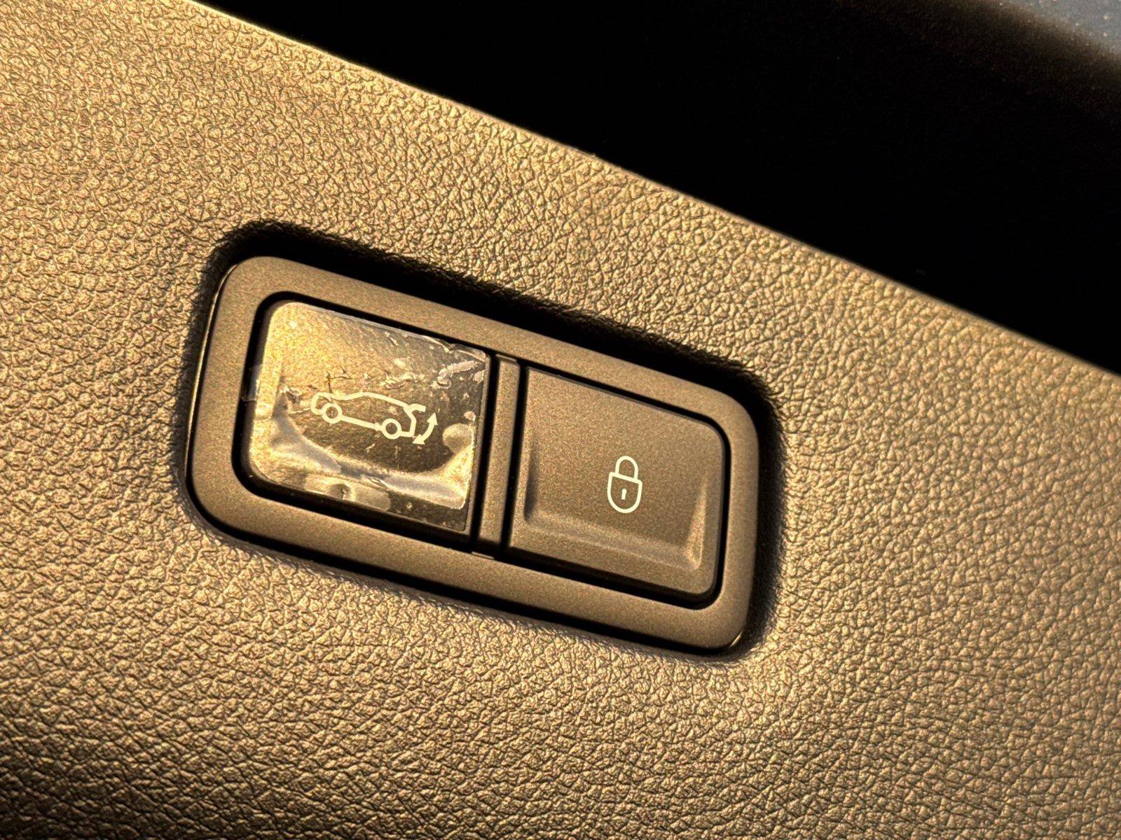 Used 2026 Genesis GV70 2.5T AWD/4WD image 10