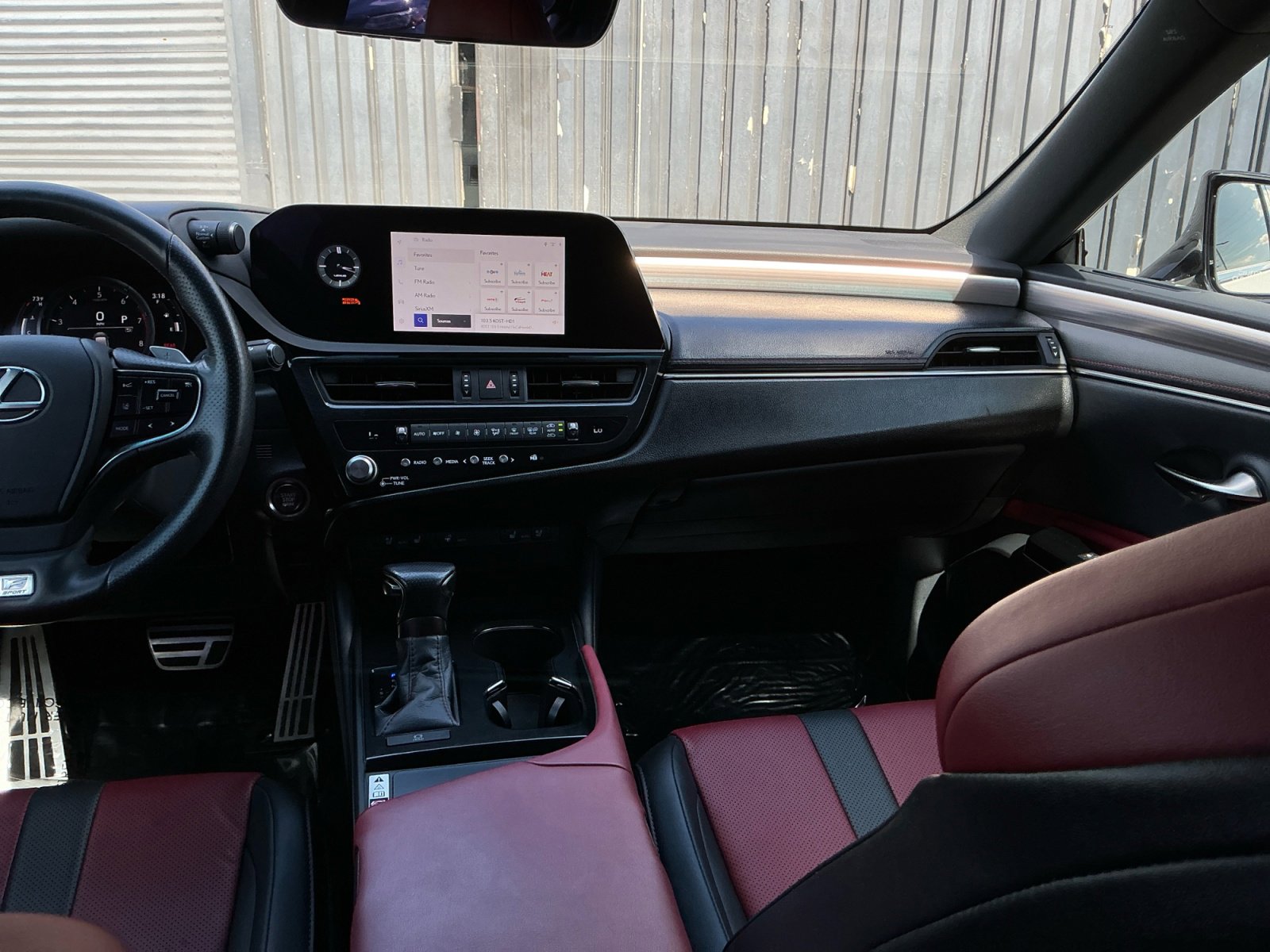 Used 2023 Lexus ES 350 F Sport w/ Accessory Package (Z2) image 16