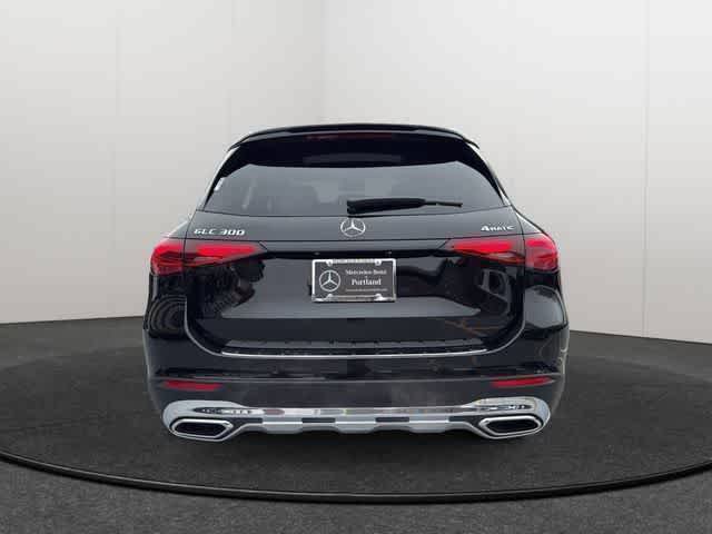 Used 2026 Mercedes-Benz GLC 300 4MATIC image 6
