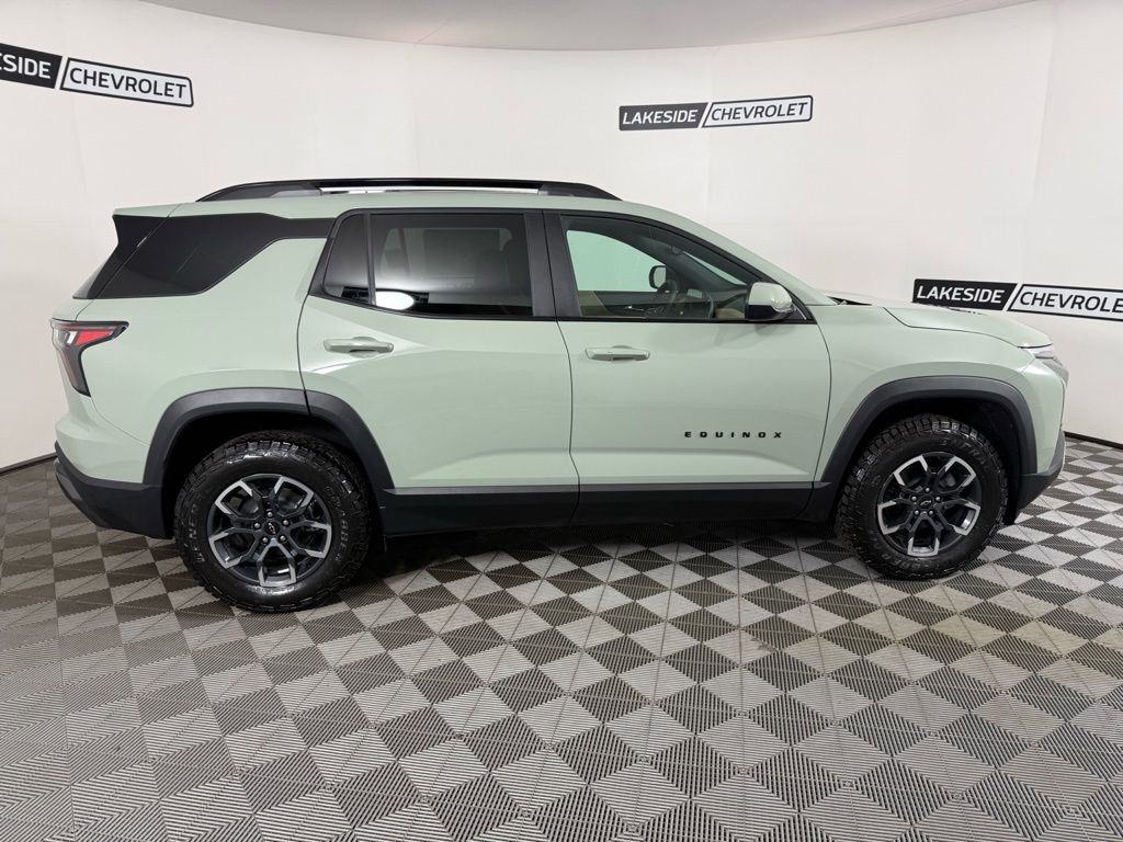 New 2026 Chevrolet Equinox ACTIV w/ LPO, Floor Liner Package image 7