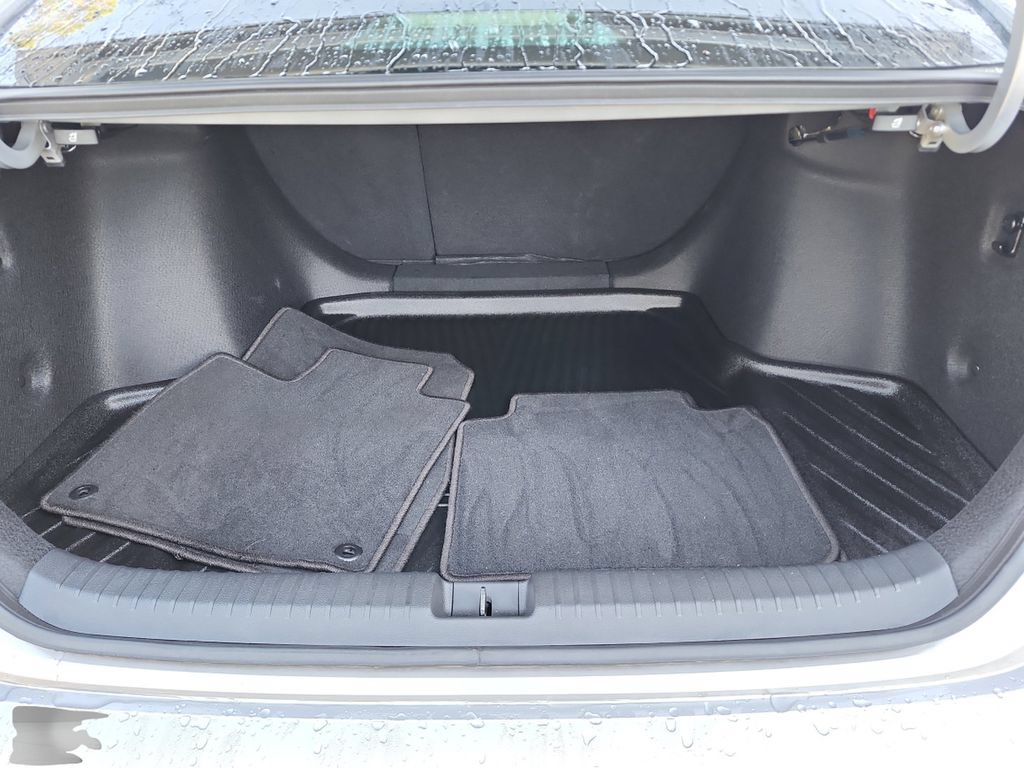 Certified 2024 Honda Accord EX image 14