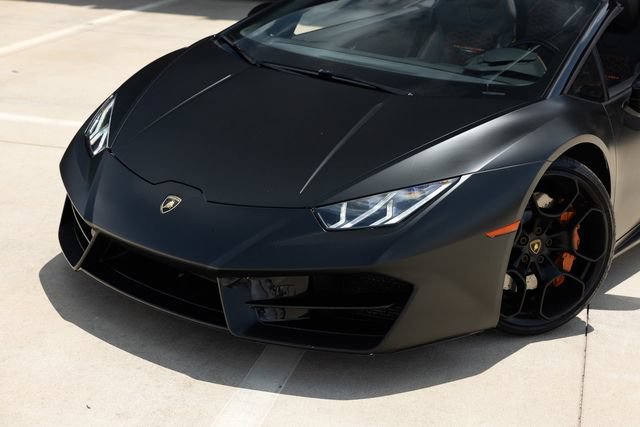 Used 2019 Lamborghini Huracan LP 580-2 RWD image 43