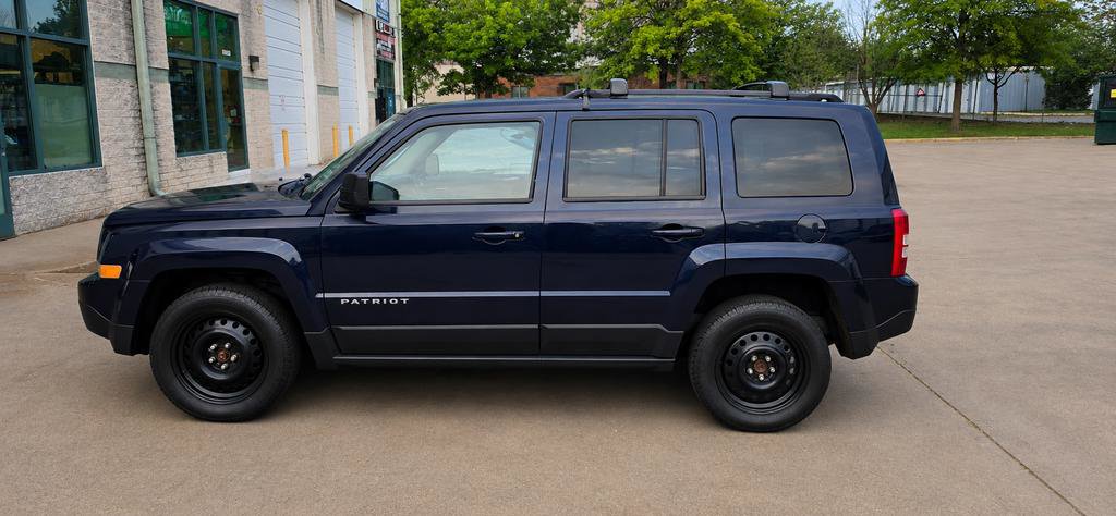 Used 2014 Jeep Patriot Sport w/ Power Value Group FWD image 1