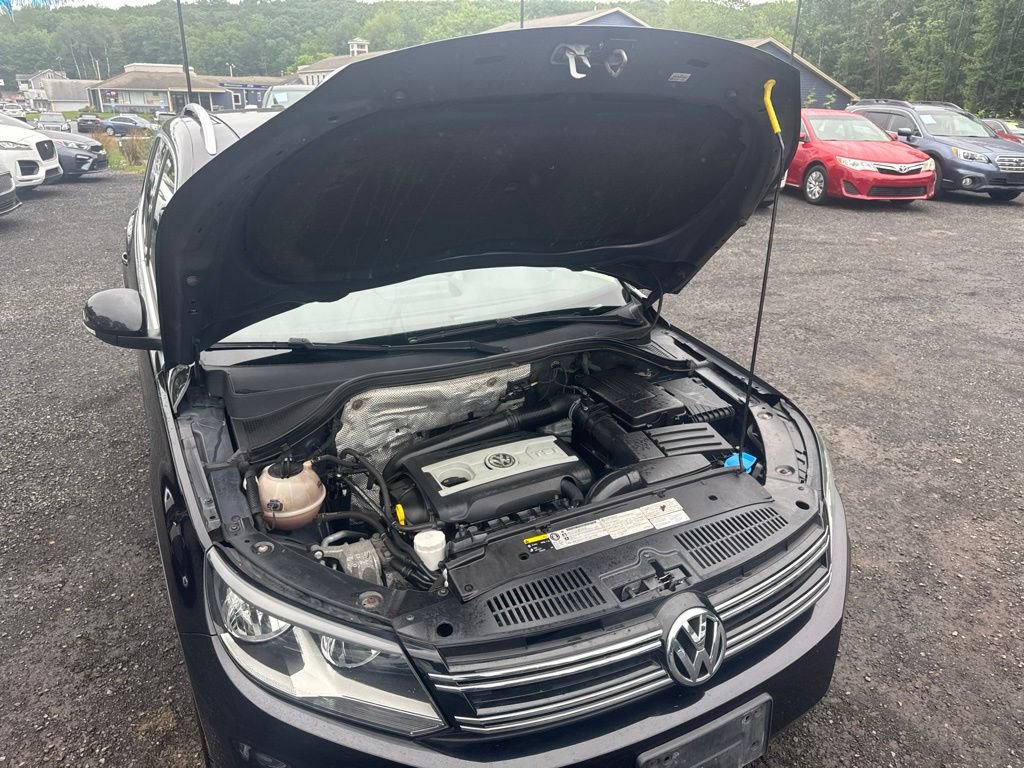 Used 2017 Volkswagen Tiguan Wolfsburg Edition AWD/4WD image 42