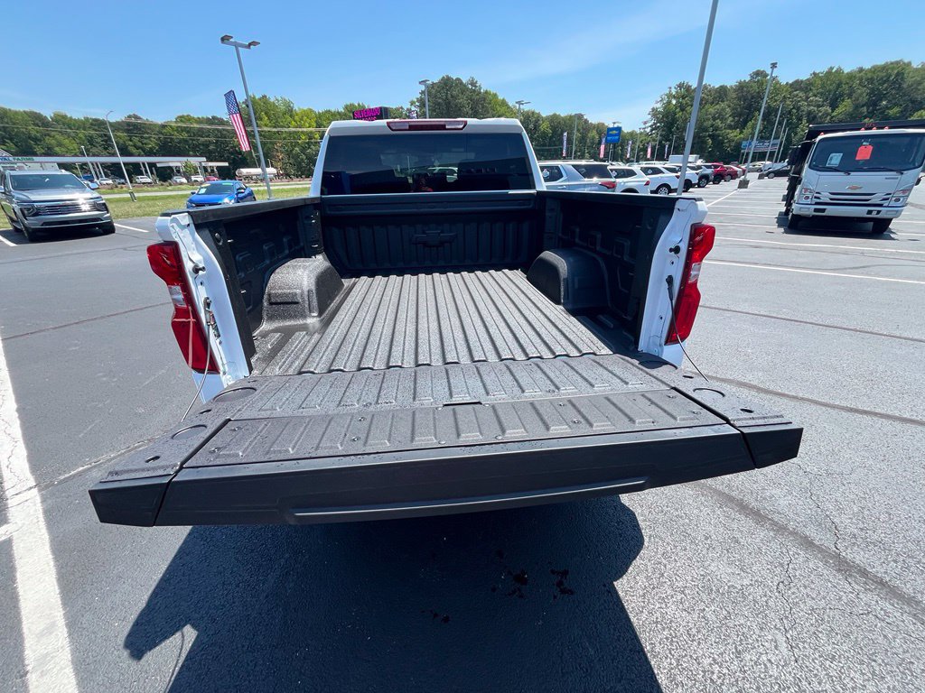 New 2026 Chevrolet Silverado 1500 RST AWD/4WD image 12