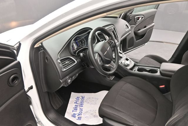 Used 2016 Chrysler 200 Limited w/ Convenience Group FWD image 17