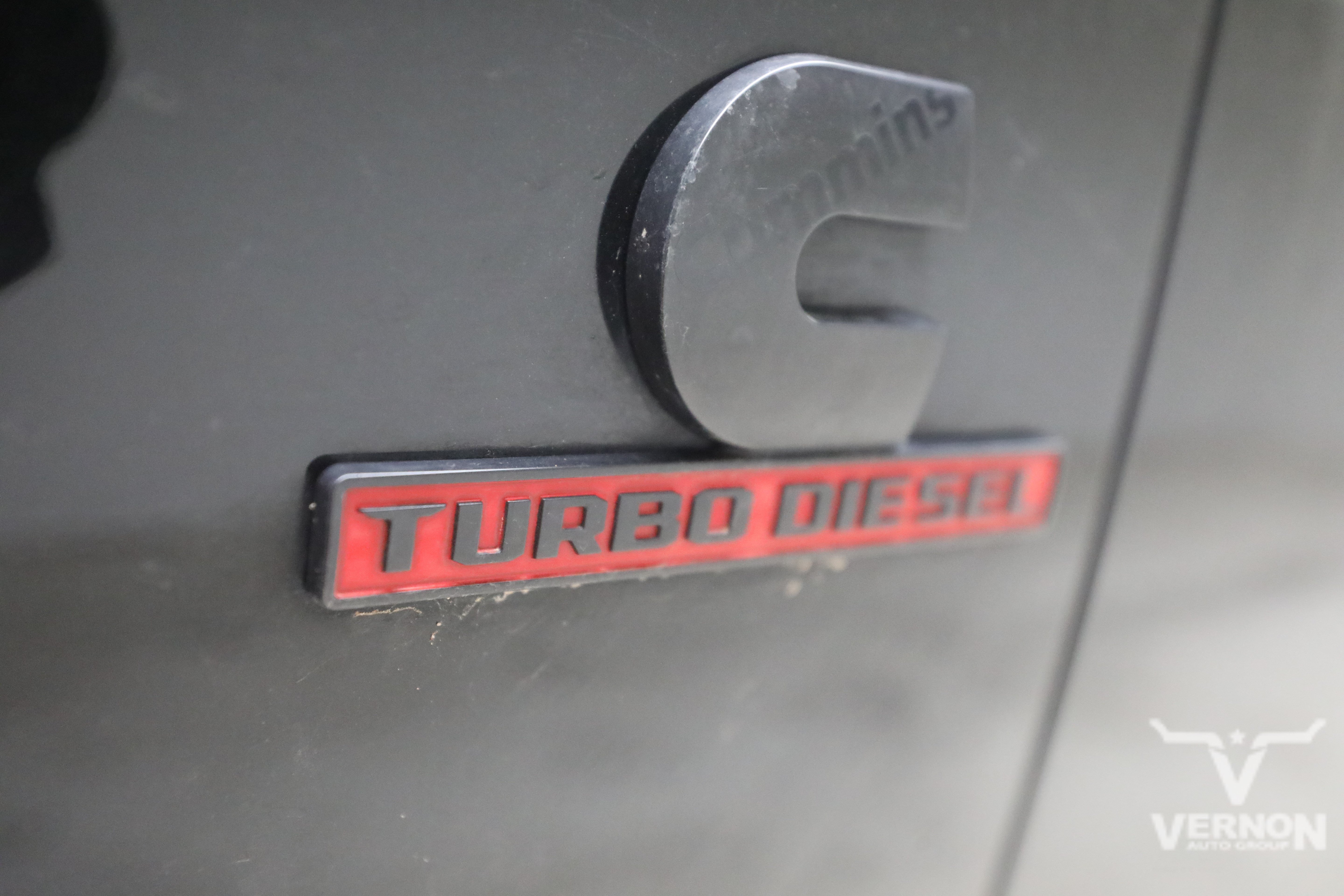 Used 2024 RAM 2500 Laramie w/ Night Edition AWD/4WD image 9
