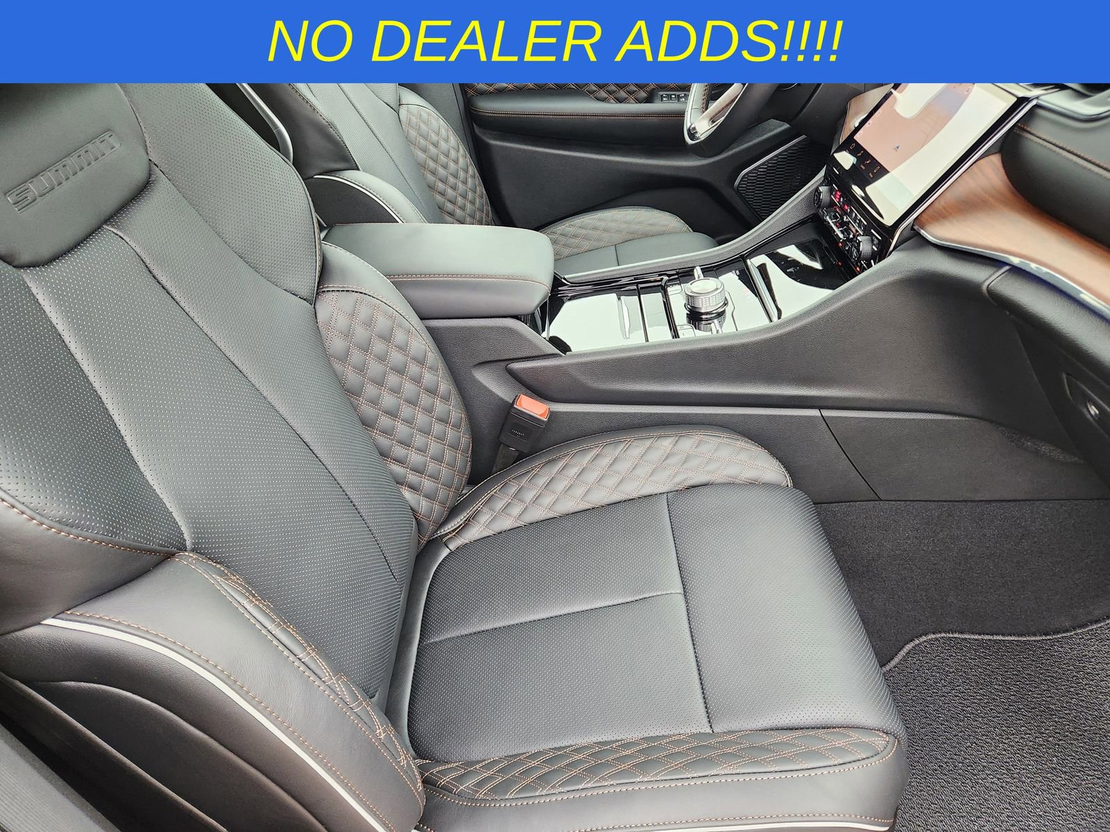 New 2025 Jeep Grand Cherokee L Summit w/ Obsidian Package image 13