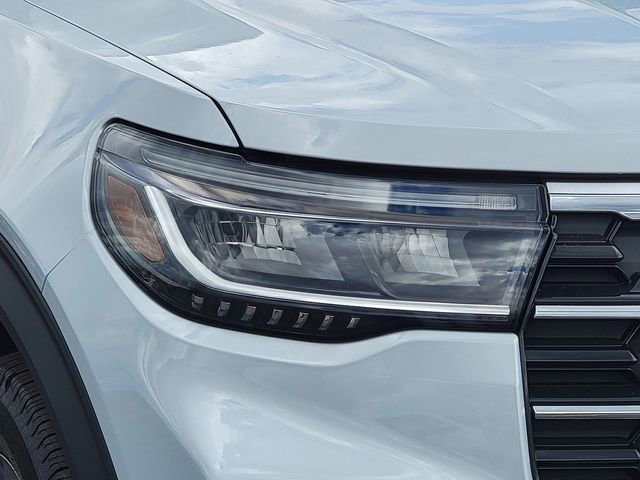 Certified 2026 Ford Explorer Active w/ Active Comfort Package image 16