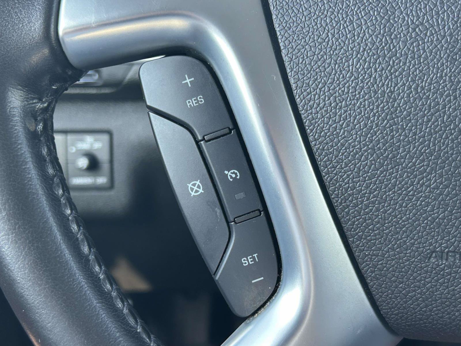 Used 2017 Chevrolet Traverse LT AWD/4WD image 24