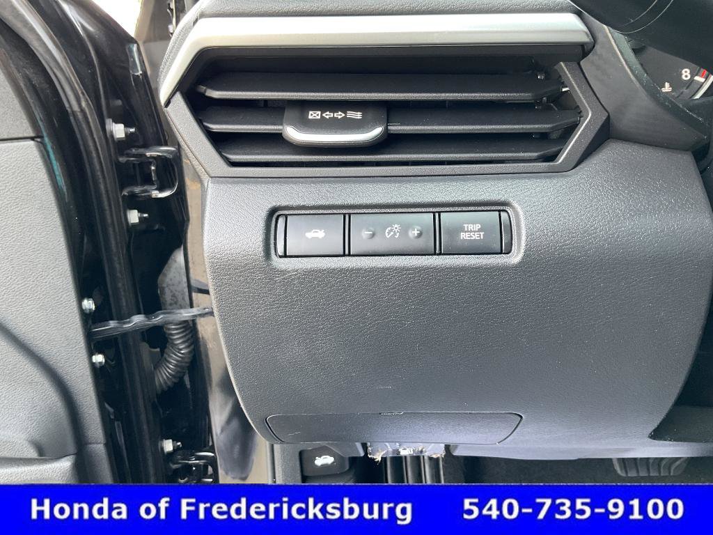 Used 2021 Nissan Altima 2.5 SR w/ SR Premium Package AWD/4WD image 37