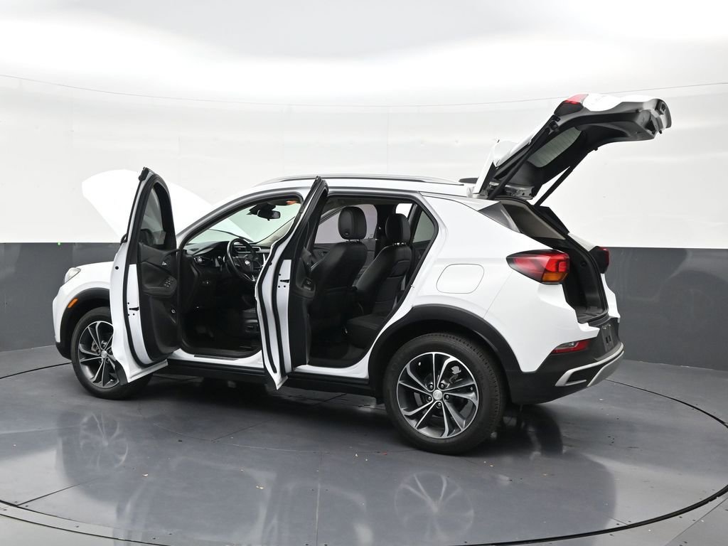 Used 2021 Buick Encore GX Select FWD image 31
