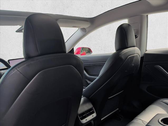 Used 2018 Tesla Model 3 Long Range RWD image 18