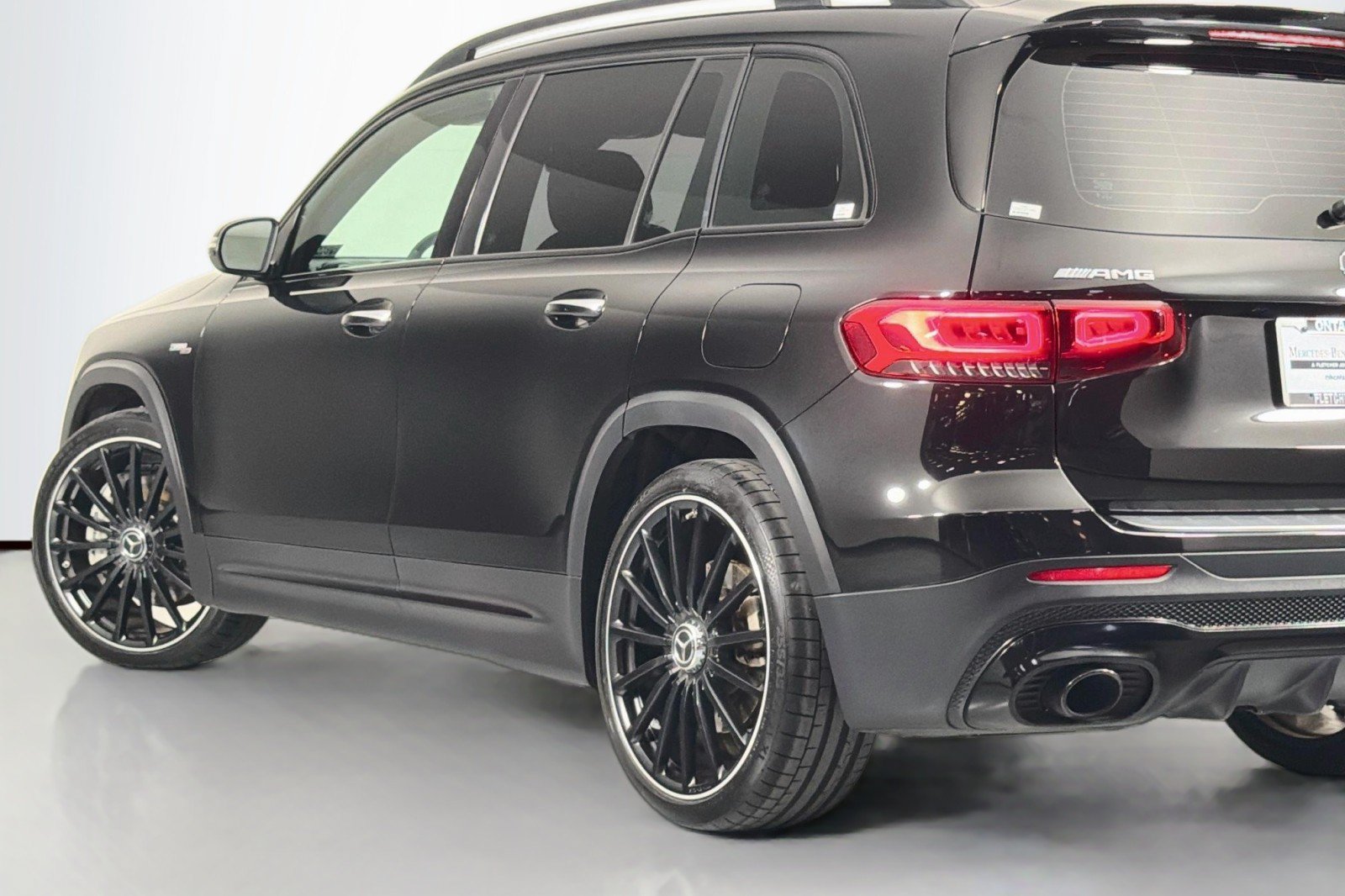 Certified 2023 Mercedes-Benz GLB 35 AMG 4MATIC image 16