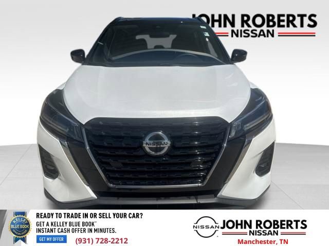 Used 2021 Nissan Kicks SR image 8