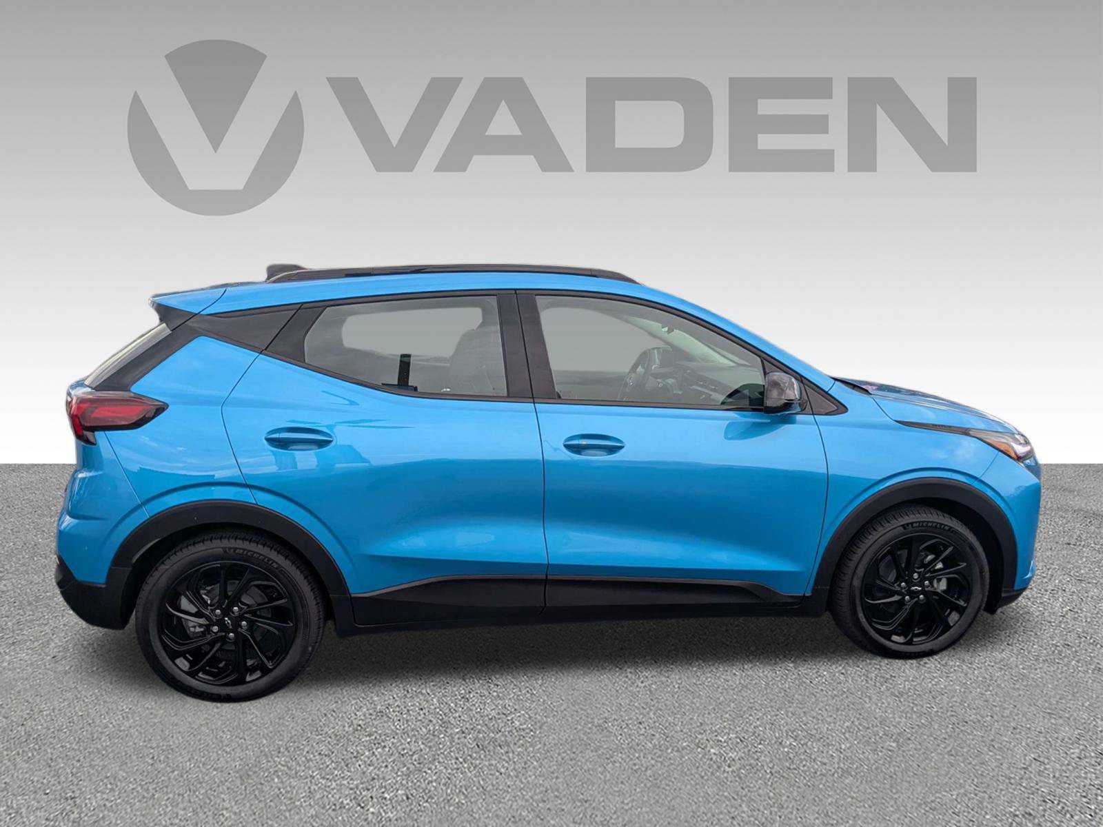 New 2027 Chevrolet Bolt RS w/ Technology Package FWD image 24