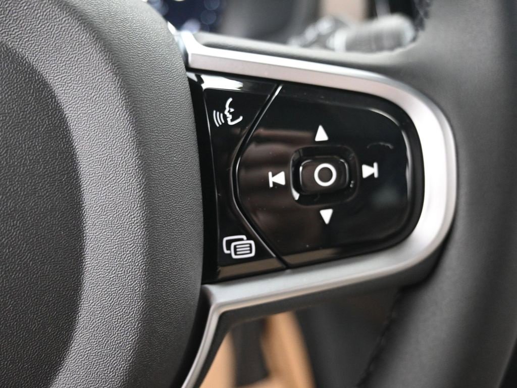 New 2026 Volvo XC90 B6 Ultra image 19