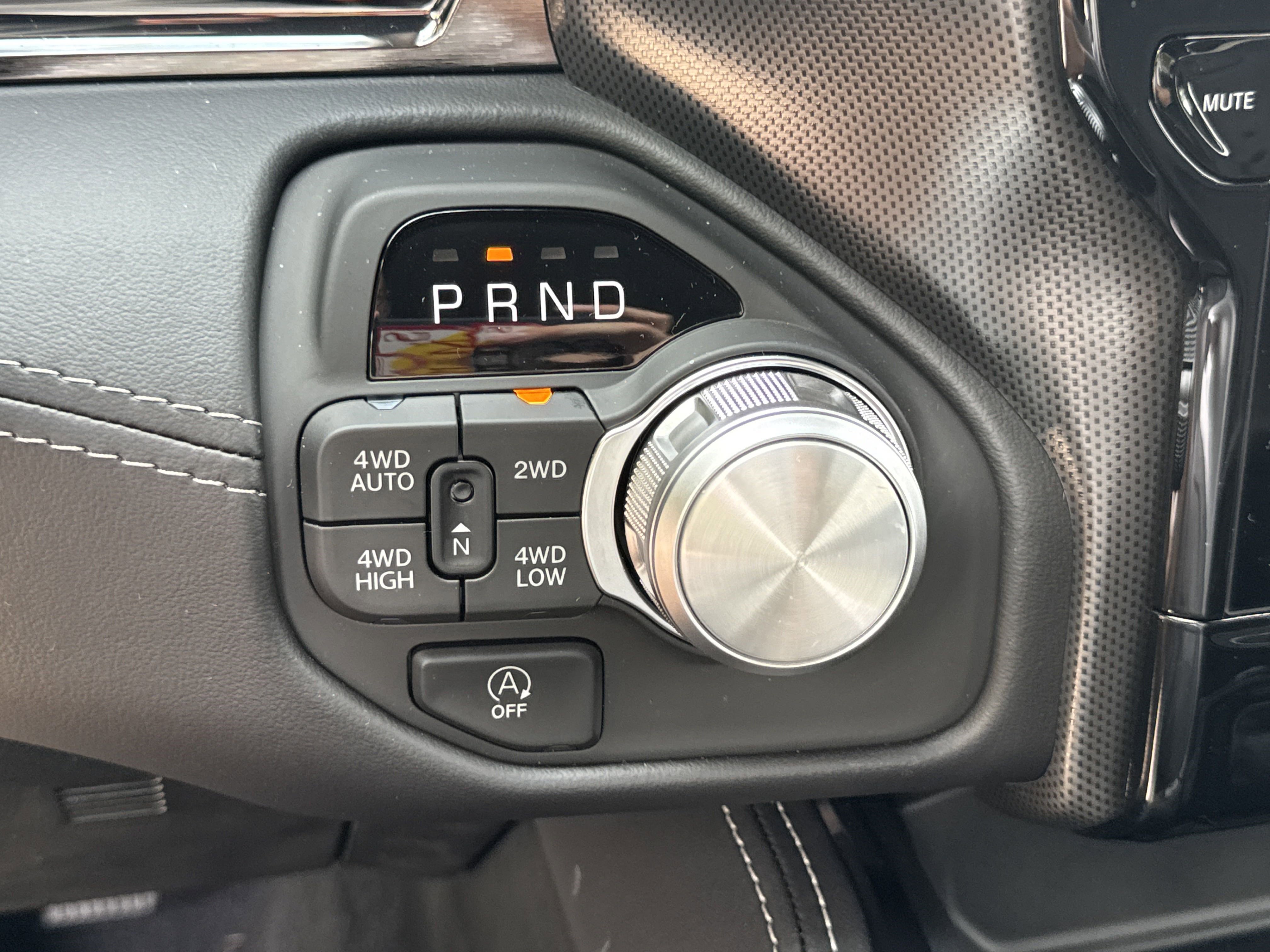 New 2026 RAM 1500 Limited image 24