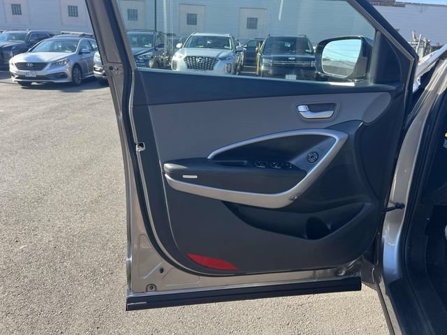 Used 2015 Hyundai Santa Fe Sport w/ Option Group 03 AWD/4WD image 16