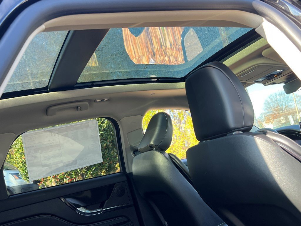 New 2026 Lincoln Corsair Reserve w/ Jet Appearance Package image 11