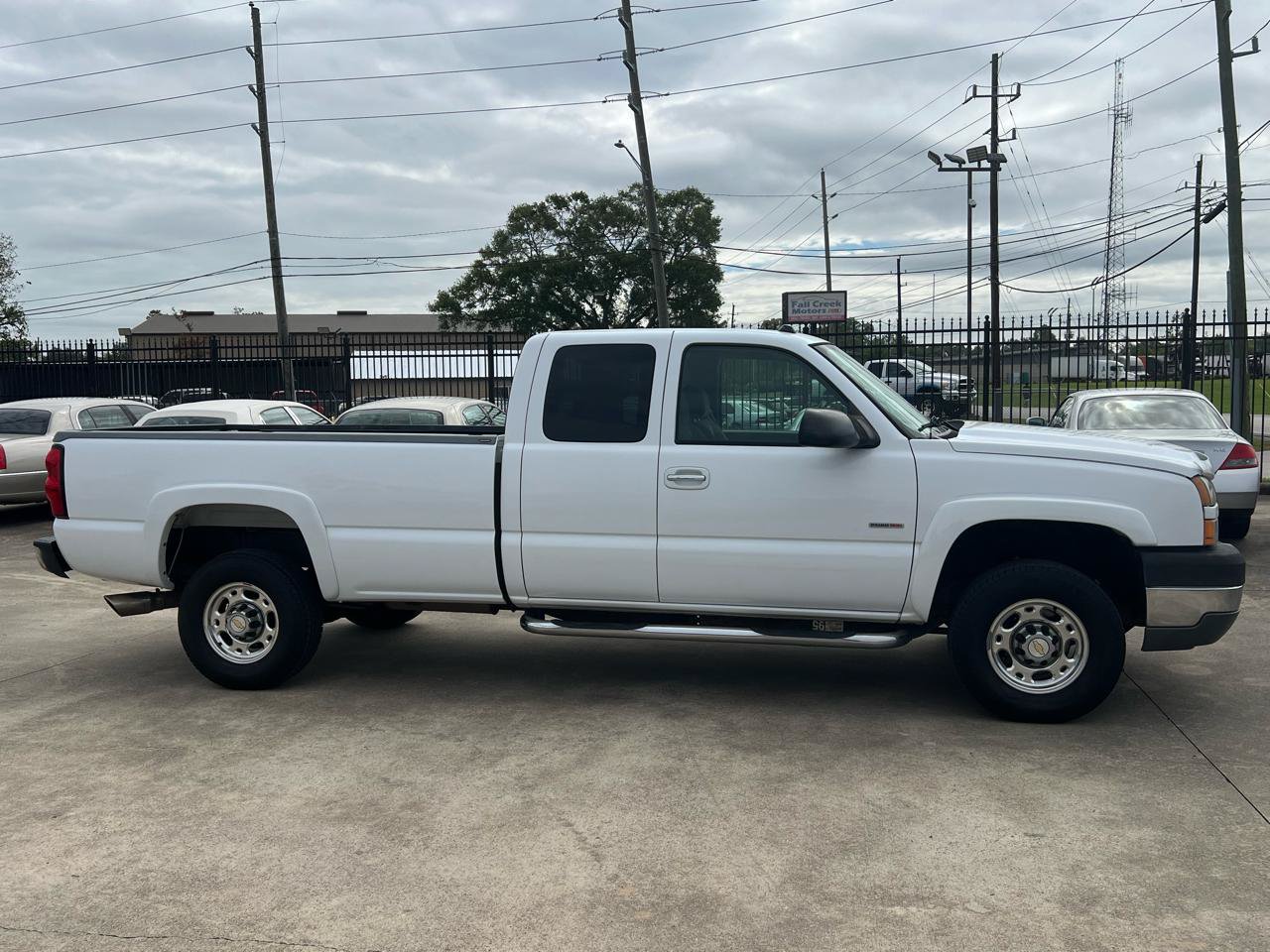 Used 2005 Chevrolet Silverado 2500 LS w/ Heavy-Duty Power Package RWD image 41
