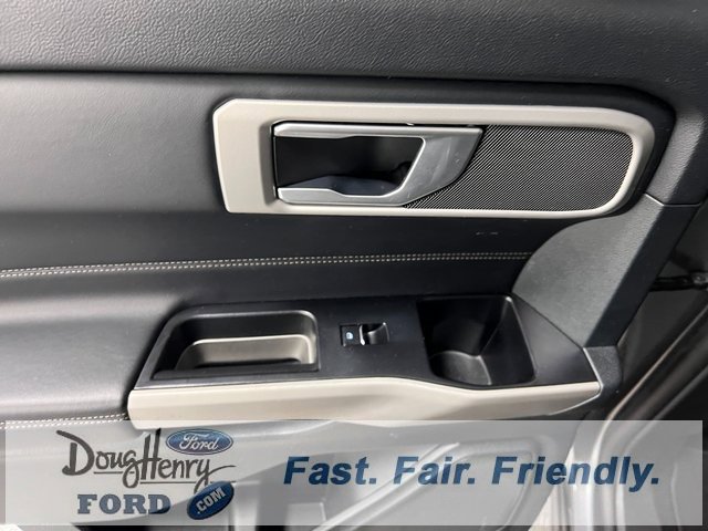 Used 2023 Ford Explorer XLT w/ Equipment Group 202A image 28