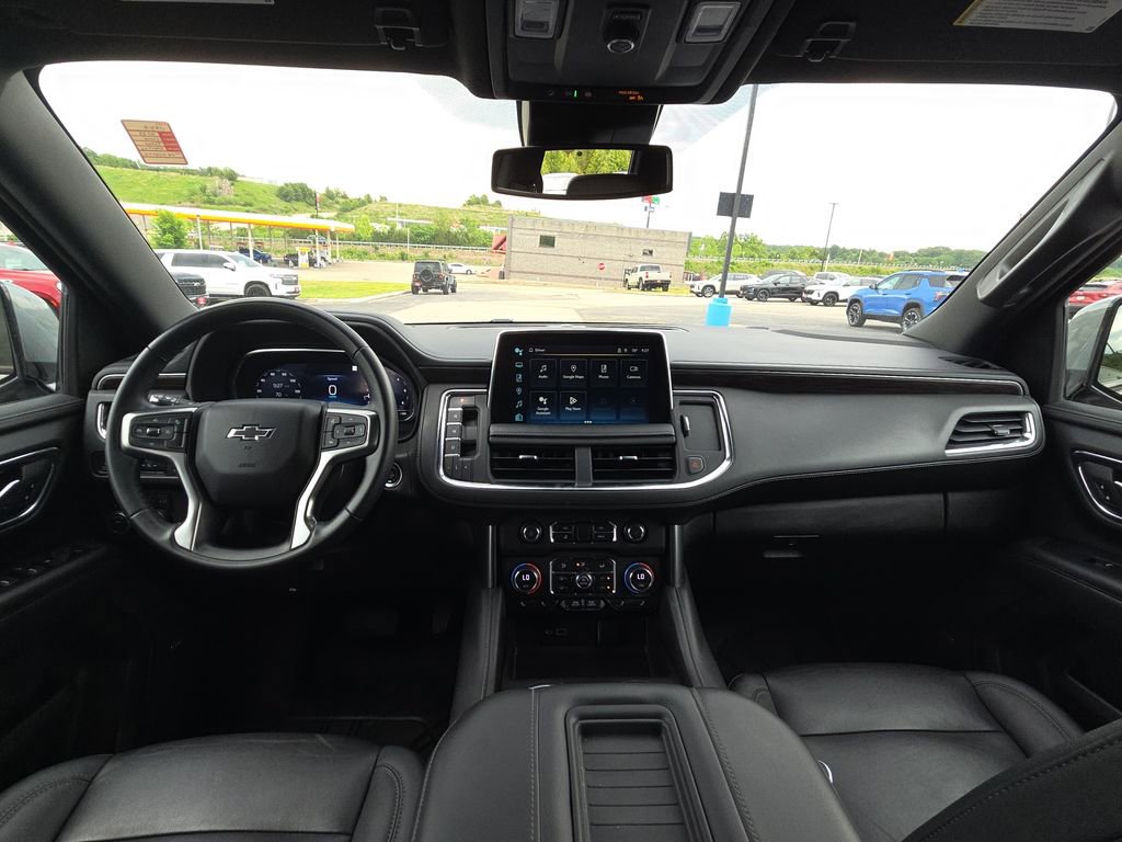 Used 2023 Chevrolet Tahoe Z71 AWD/4WD image 29