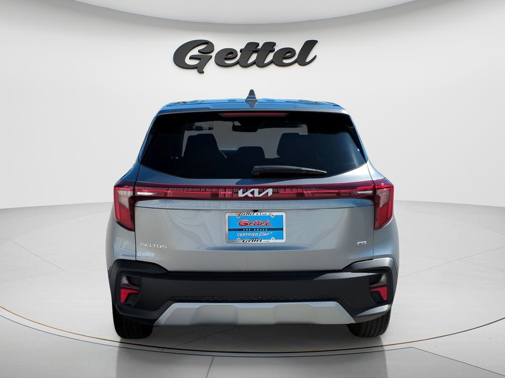 Used 2024 Kia Seltos LX image 6