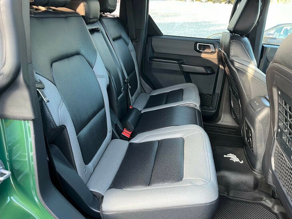 Used 2024 Ford Bronco Black Diamond image 37
